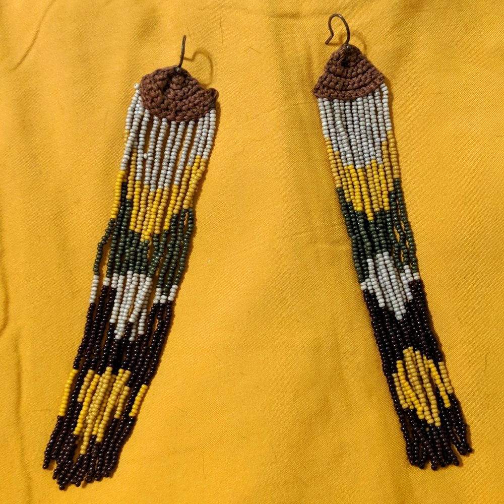 ❗️TAKING OFFERS❗️Macrame Long Beaded Earrings